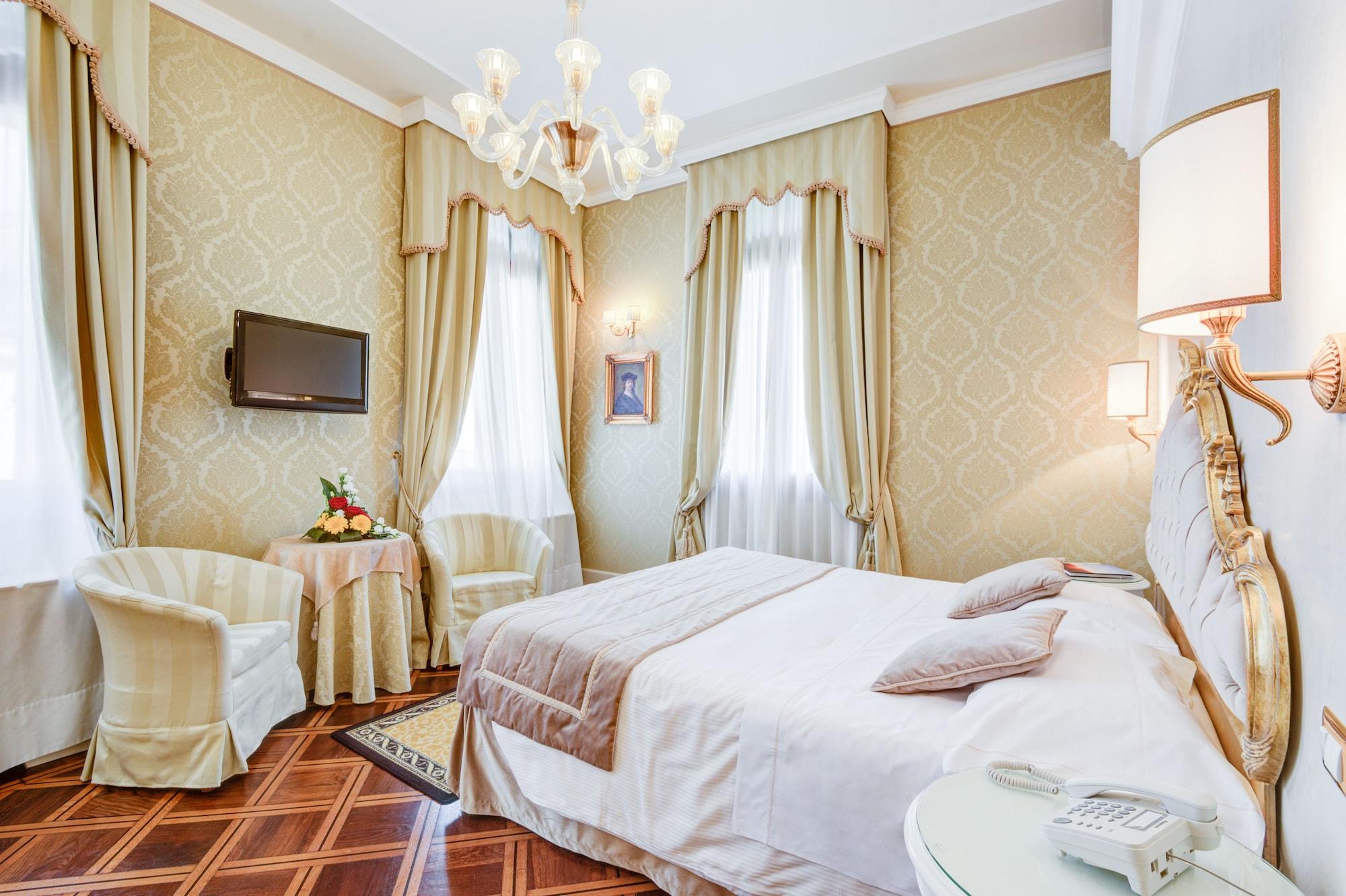 Hotel Al Duca Di Venezia Ngoại thất bức ảnh